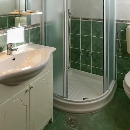Apartment Ivo-1 *